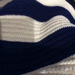 Meet your Posher, Sandy